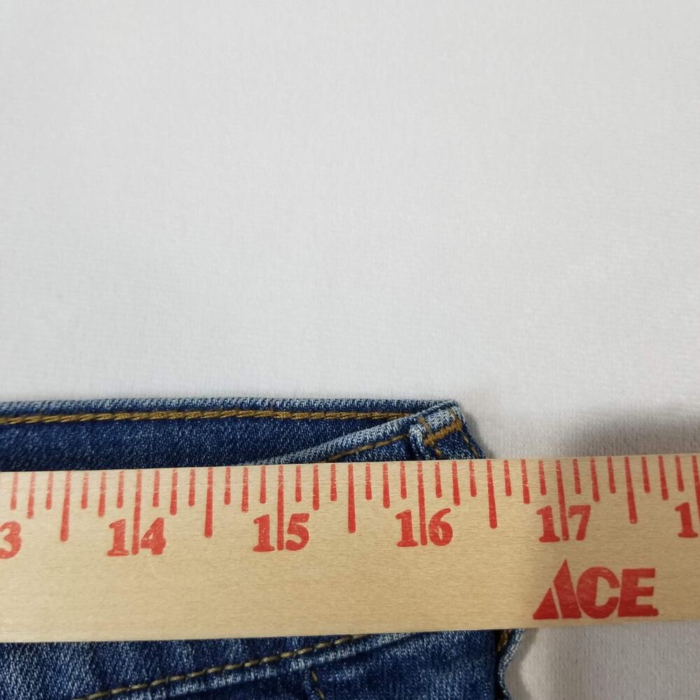 GAP Jeans Womens Size 29 Mid Rise Best Girlfriend Ankle Crop Medium Wash Classic - Picture 7 of 10